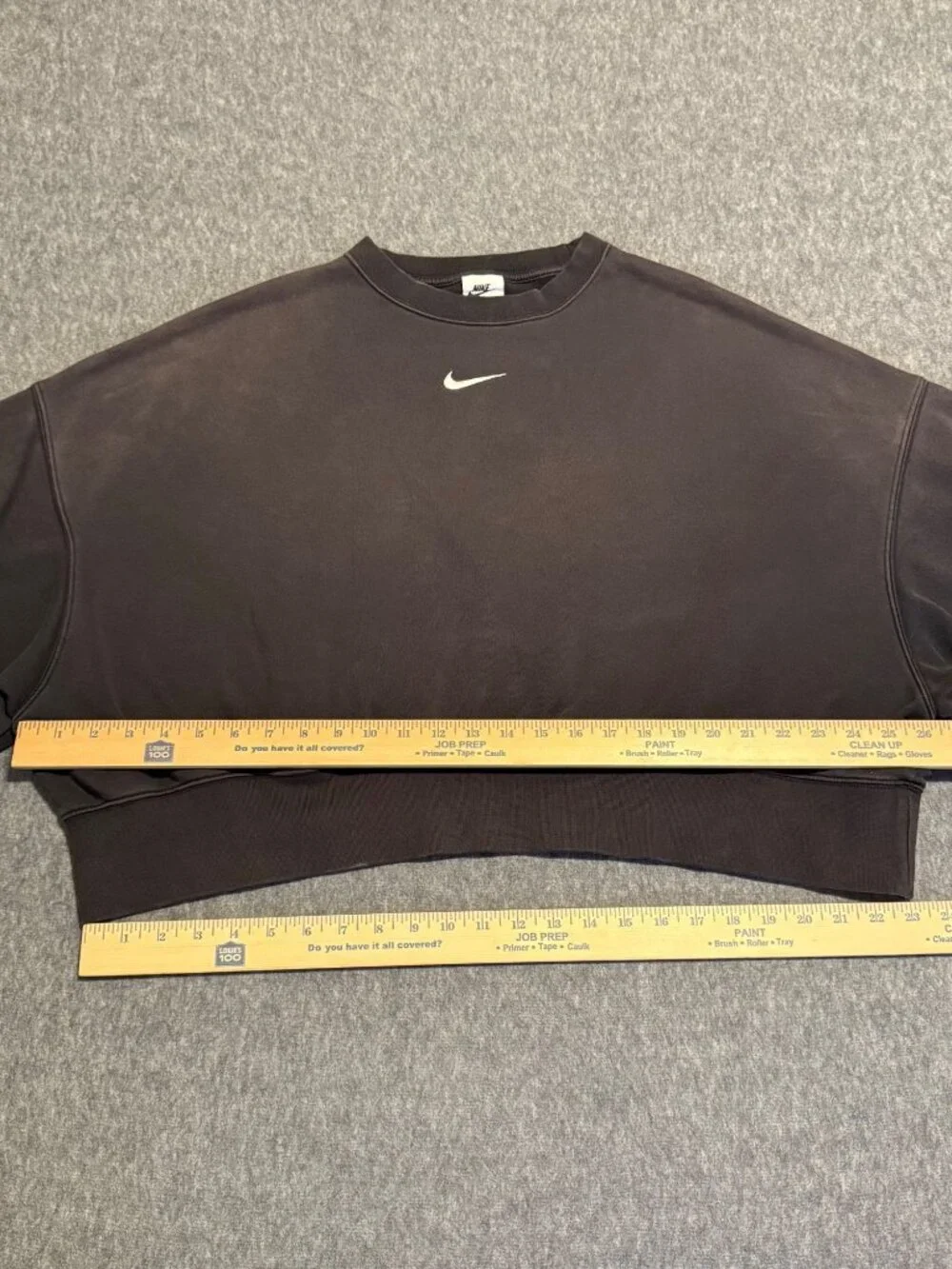 Nike Women Center Swoosh Crew Neck Crop Top Active Wear Oversized Sz M Black *Re